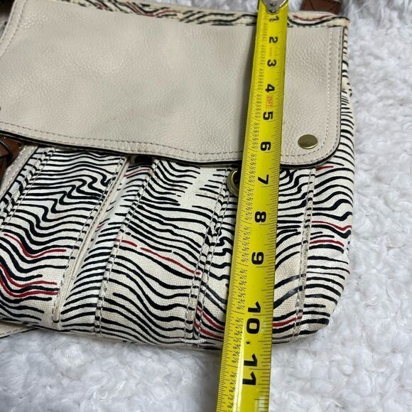Fossil Morgan Messenger bag canvas beige,red &black stripes beige leather trims - Picture 15 of 15